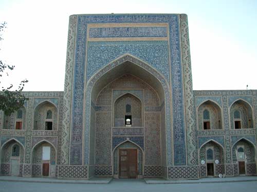 Modari-khan Madrasah