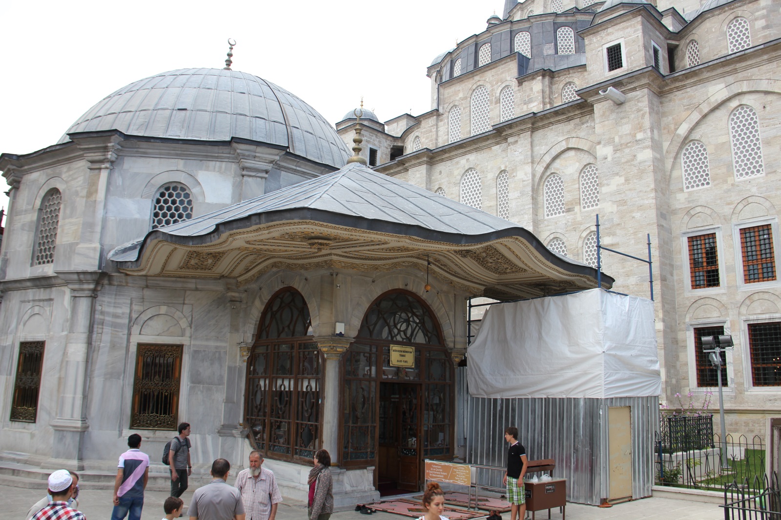 D:\2016-04-24-Ayla\album-2012\2012-07-07-istanbul-kariye-sait halim-beyoğlu\IMG_3782.JPG